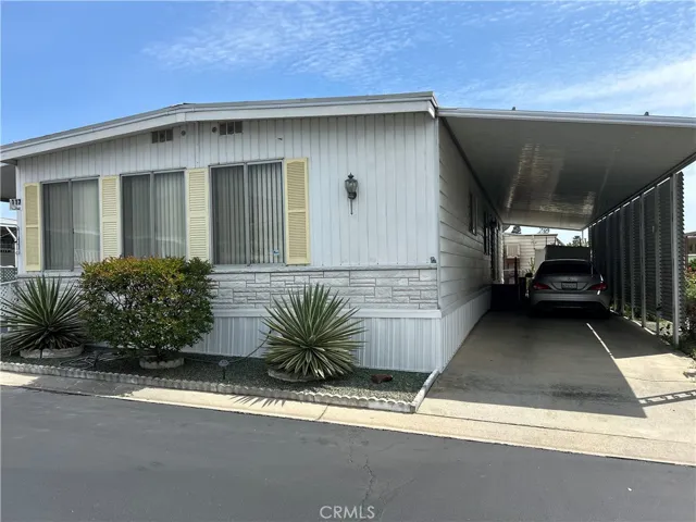 Long carport