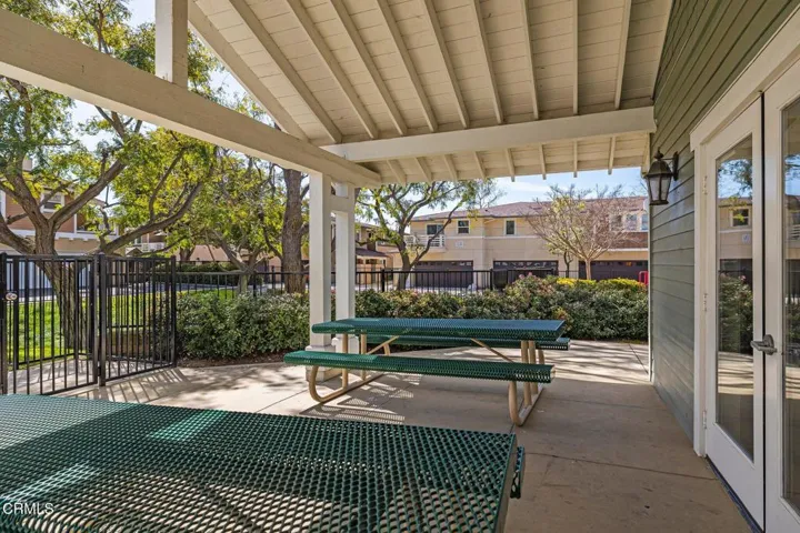 44-web-or-mls-UpmarketMedia-Jonquil5