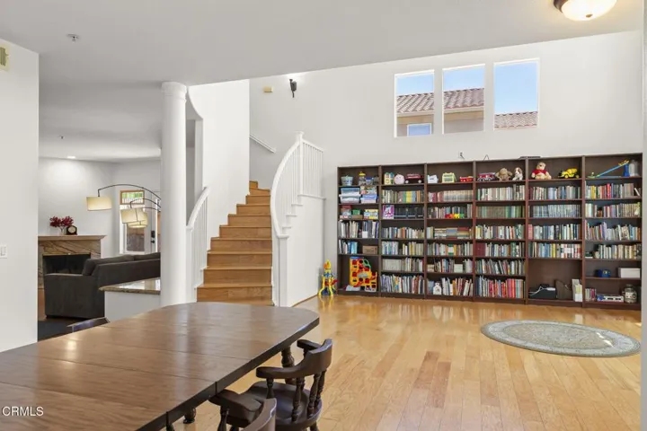 11-web-or-mls-UpmarketMedia-11185Snap-27