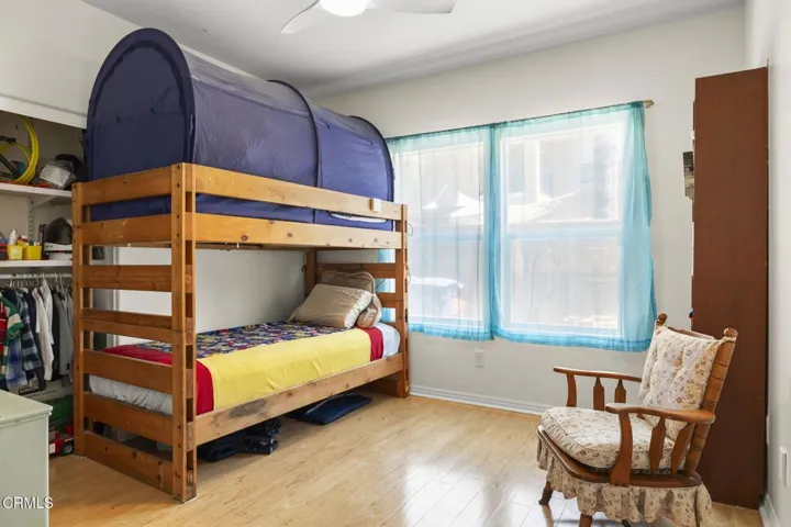 31-web-or-mls-UpmarketMedia-11185Snap-3