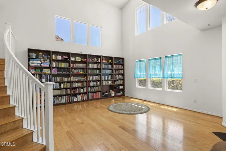 7-web-or-mls-UpmarketMedia-11185Snap-12