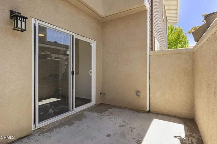 35-web-or-mls-UpmarketMedia-11185Snap-98