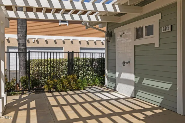 42-web-or-mls-UpmarketMedia-Jonquil3