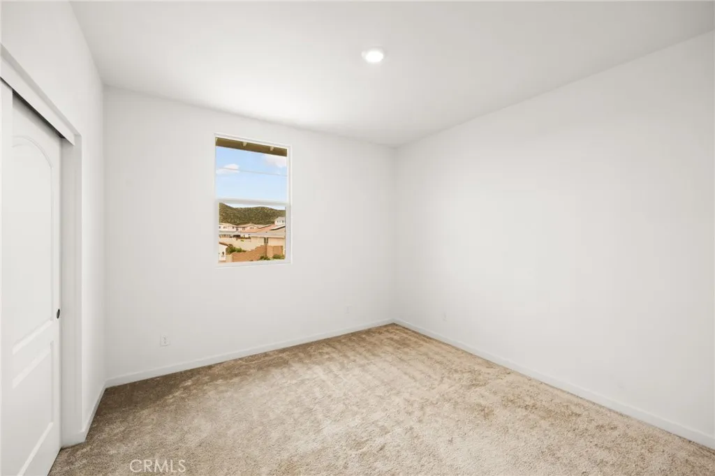 31768 Constellation Drive, Menifee, California 92586 home-pic-38