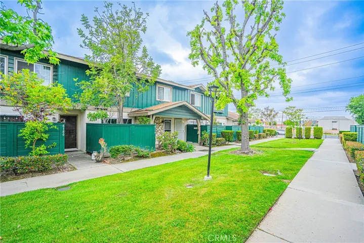 8172 Ferguson Green, Buena Park, California 90621