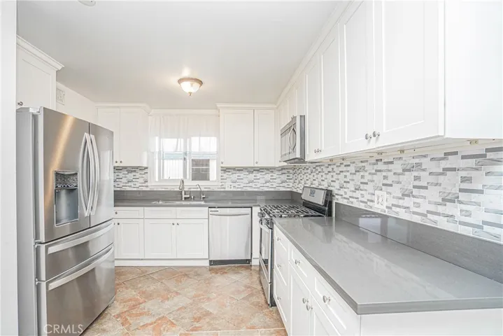 8172 Ferguson Green, Buena Park, California 90621