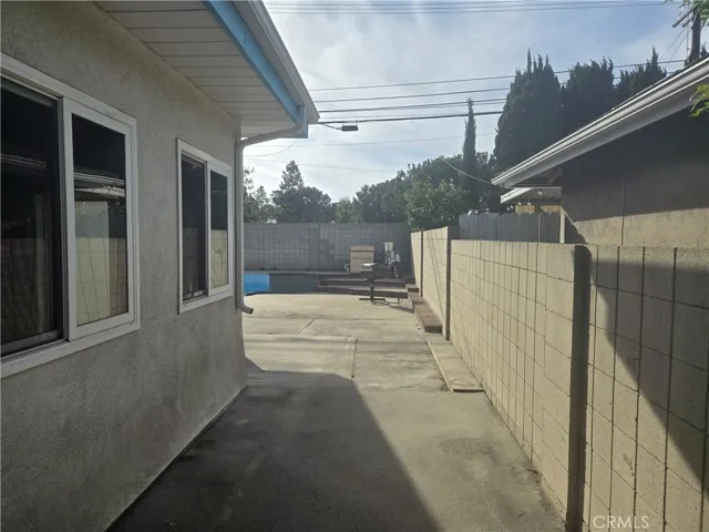 13511 Epping Way, Tustin, California 92780