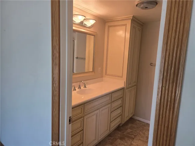 13511 Epping Way, Tustin, California 92780