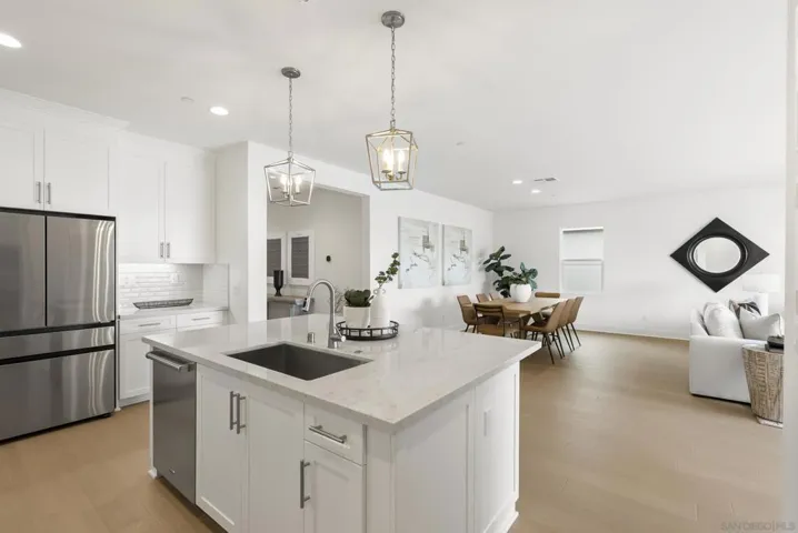 1242 Topanga Dr, San Marcos, California 92069