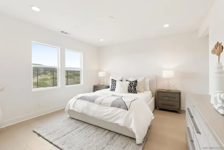 1242 Topanga Dr, San Marcos, California 92069