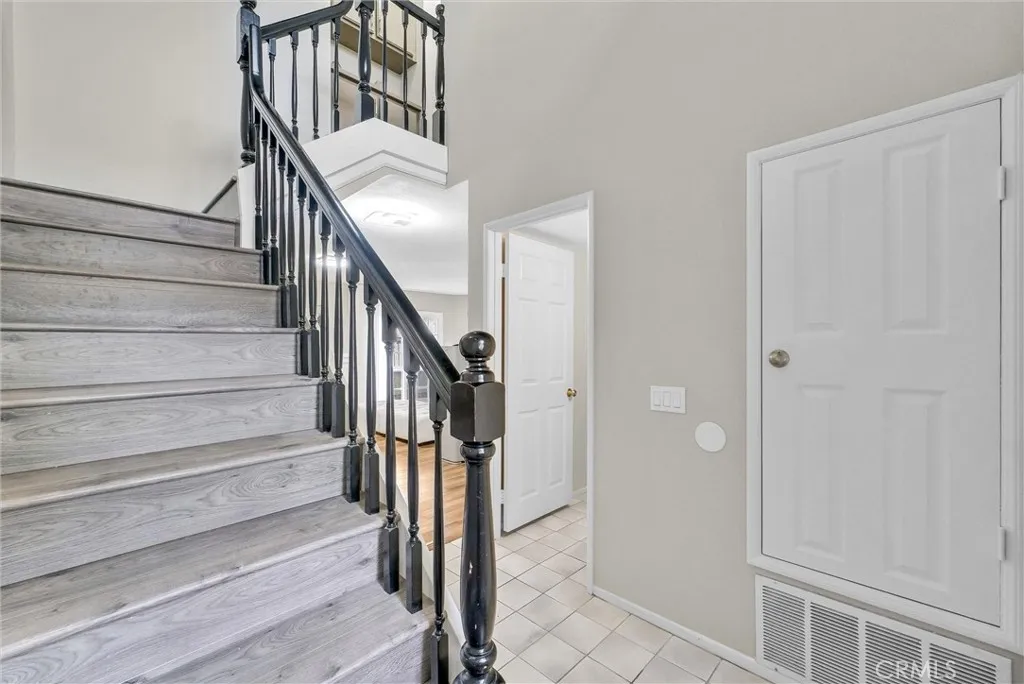 1309 S Country Way 2, La Habra, California 90631 home-pic-15