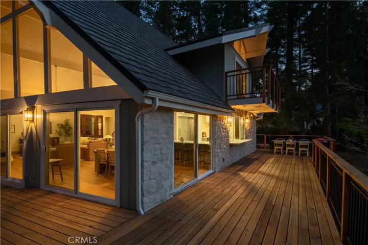 468 Sky View Ridge Drive, Lake Arrowhead, California 92352