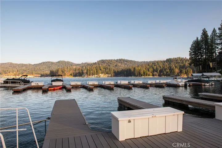 468 Sky View Ridge Drive, Lake Arrowhead, California 92352