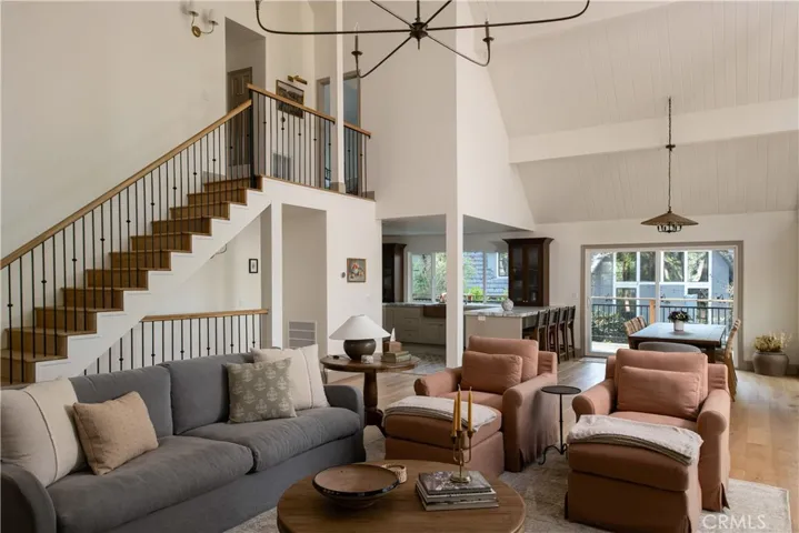 468 Sky View Ridge Drive, Lake Arrowhead, California 92352
