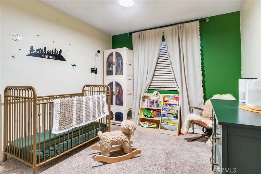 589 S Sutter Avenue, San Bernardino, California 92410 home-pic-16