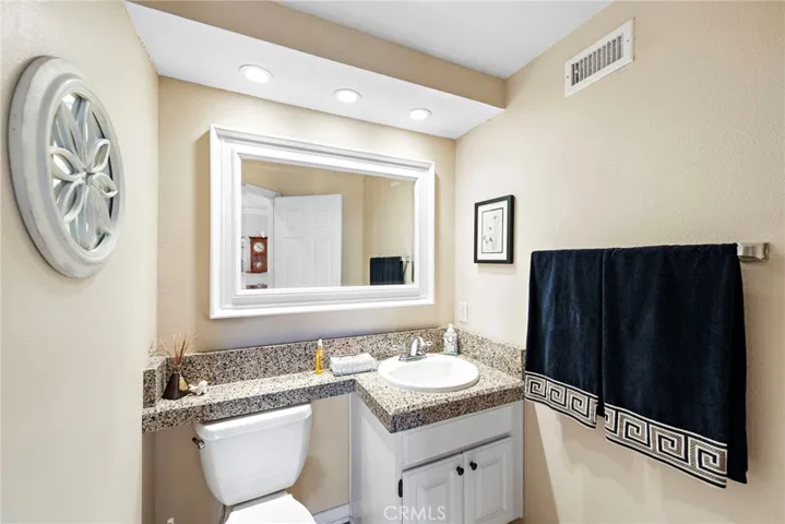 Guest powder room.