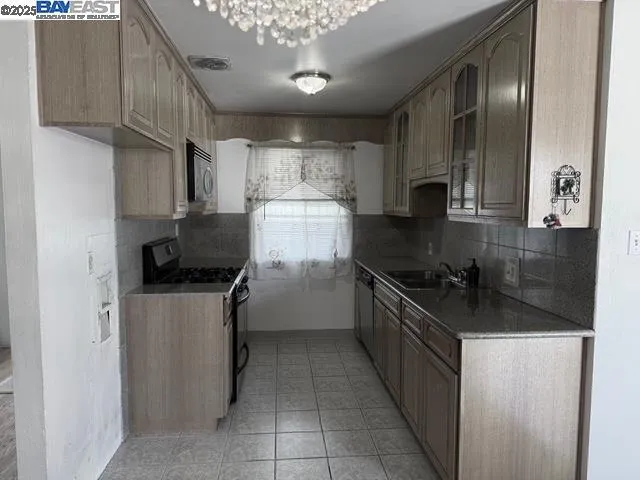 26772 Peterman Ave, Hayward, California 94545