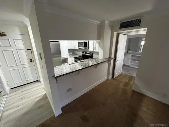 5605 Friars Rd 312, San Diego, California 92110