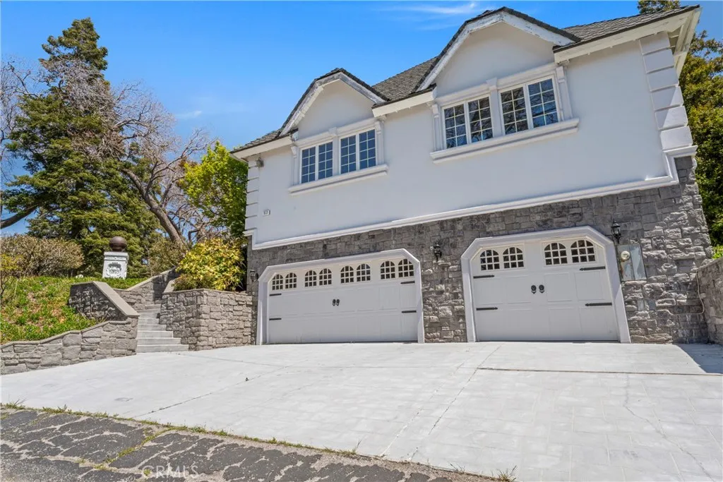 1031 Black Oaks Drive, Lake Arrowhead, California 92352 home-pic-13