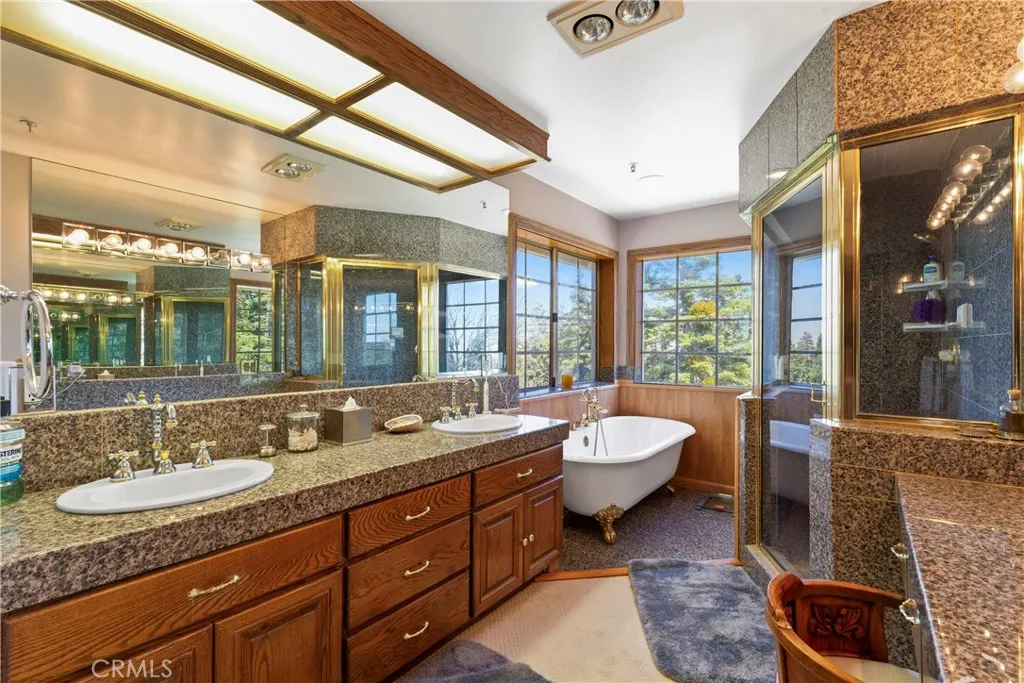 1031 Black Oaks Drive, Lake Arrowhead, California 92352 home-pic-34