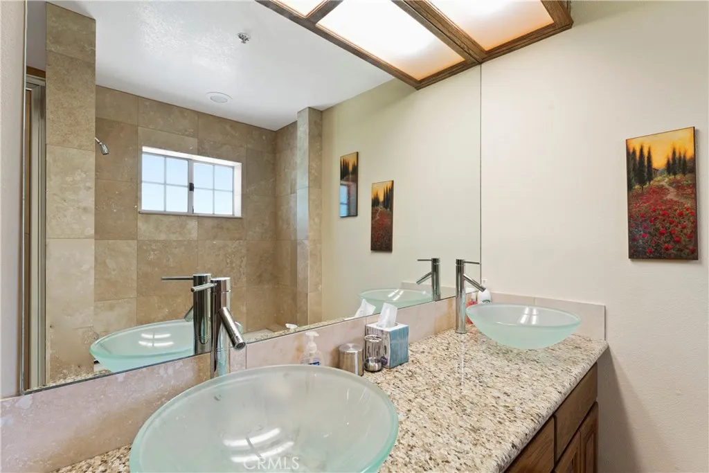 1031 Black Oaks Drive, Lake Arrowhead, California 92352 home-pic-28