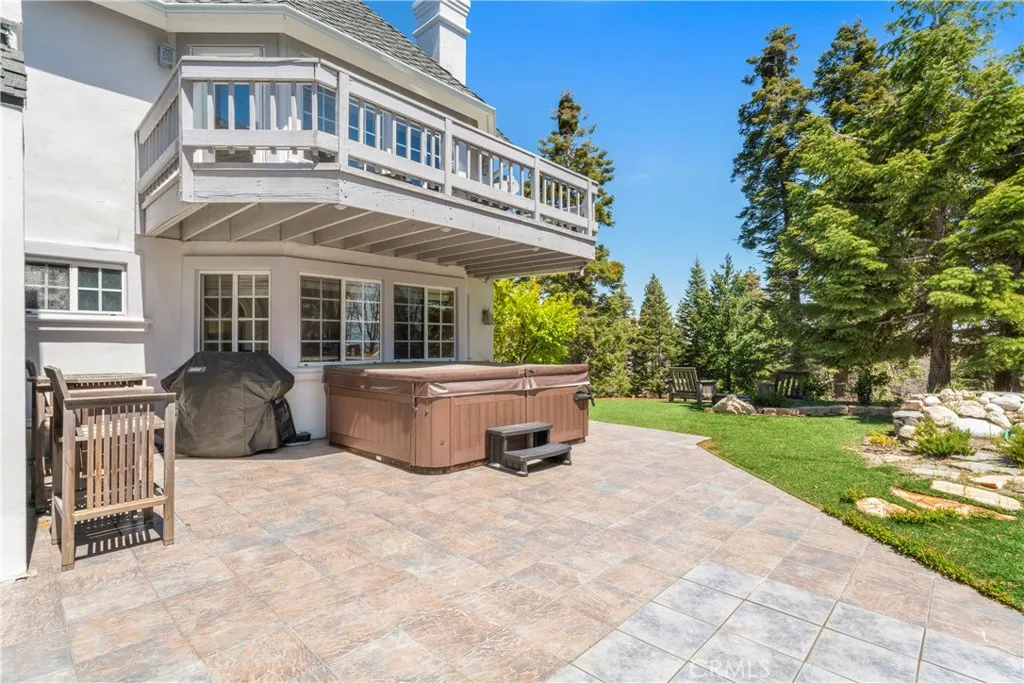 1031 Black Oaks Drive, Lake Arrowhead, California 92352 home-pic-38
