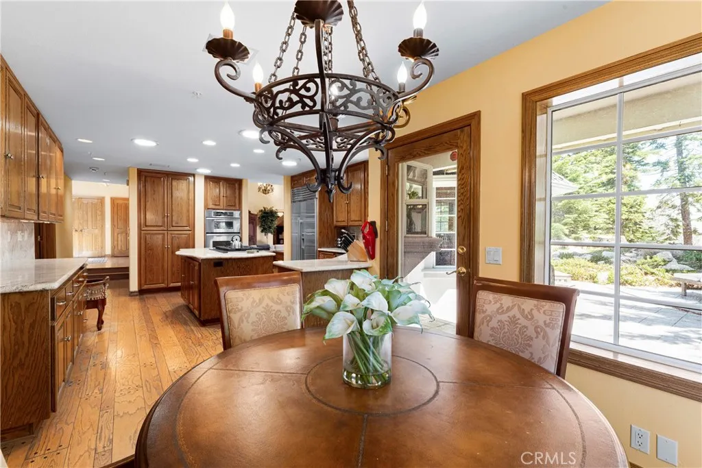 1031 Black Oaks Drive, Lake Arrowhead, California 92352 home-pic-48