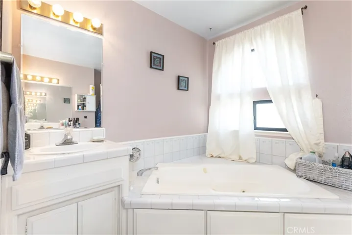 9375 Musselman Drive A, Atascadero, California 93422