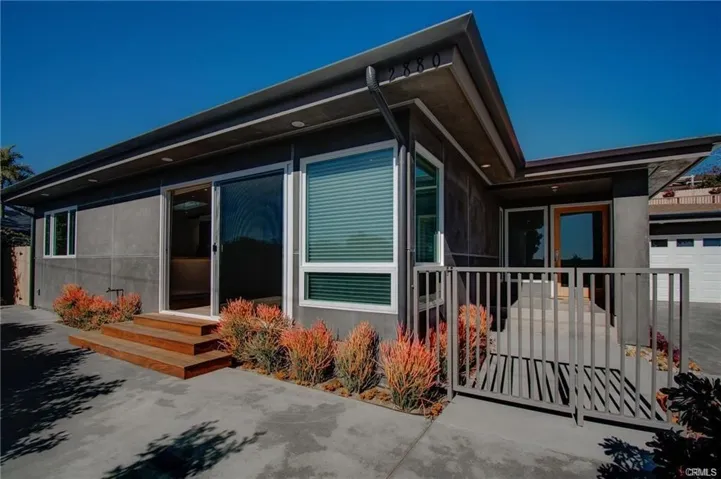 2880 Chateau Way, Laguna Beach, California 92651