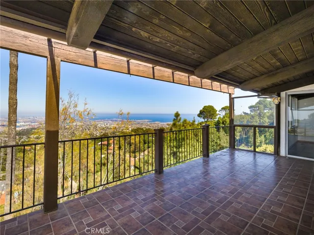 30062 Grandpoint Lane, Rancho Palos Verdes, California 90275