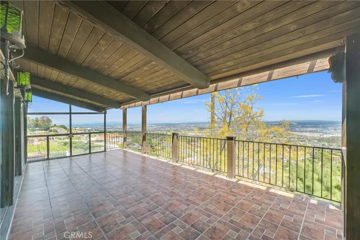 30062 Grandpoint Lane, Rancho Palos Verdes, California 90275