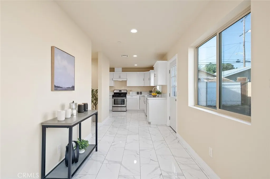 1920 C Street, La Verne, California 91750 home-pic-11