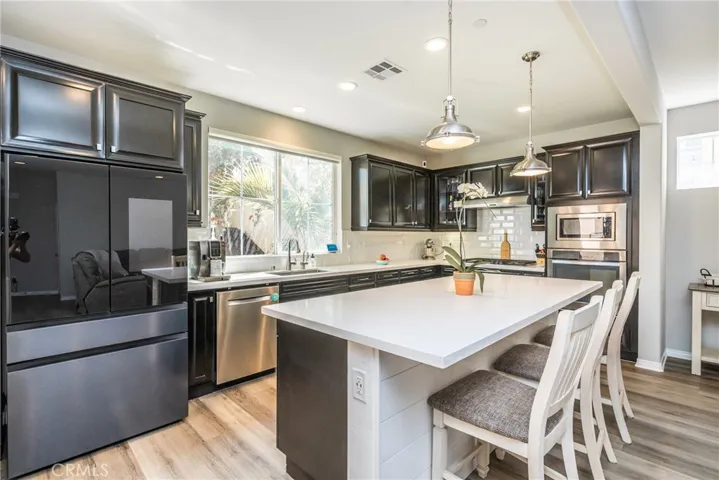 32390 Magee Lane, Temecula, California 92592