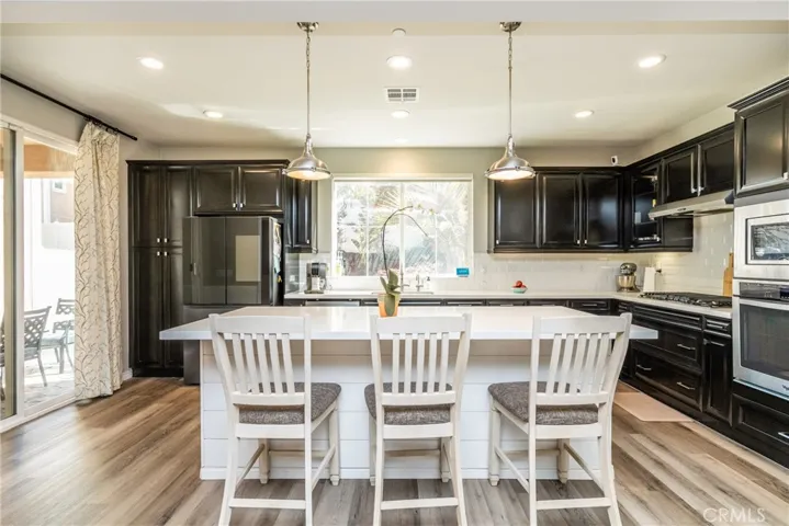 Large Model Home Kitchen