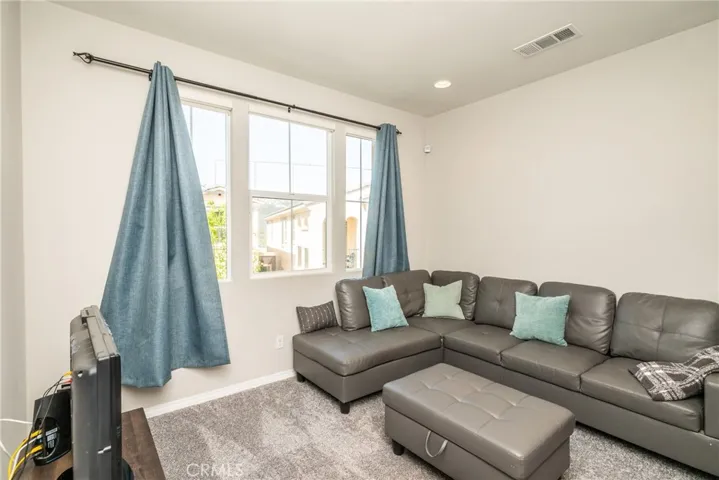 32390 Magee Lane, Temecula, California 92592
