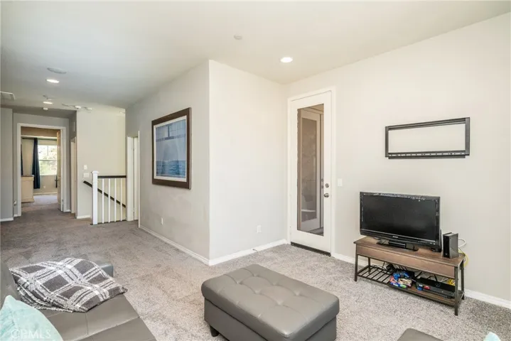 32390 Magee Lane, Temecula, California 92592