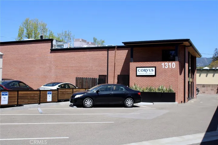 1011 Pacific Street 1303, San Luis Obispo, California 93401