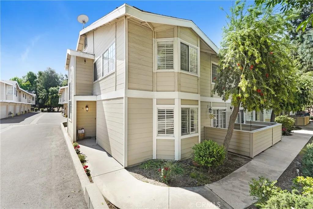 11300 Foothill Boulevard 97, Sylmar, California 91342 home-pic-0