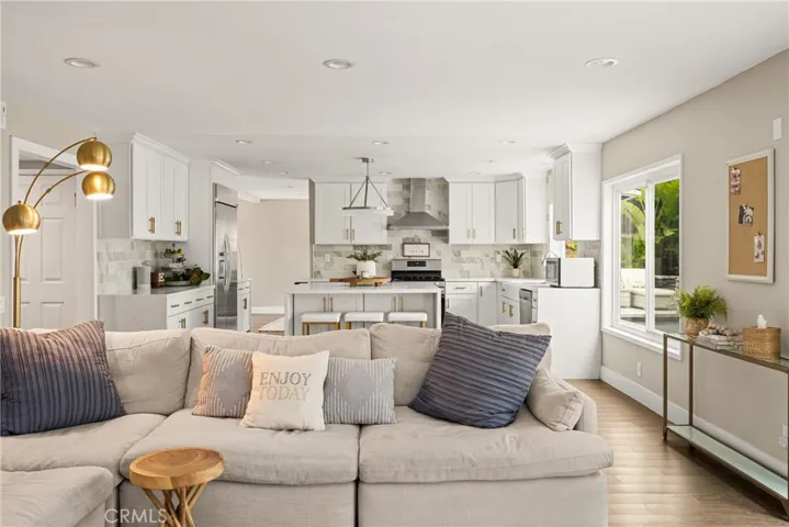 342 S Silverbrook Dr., Anaheim Hills, California 92807