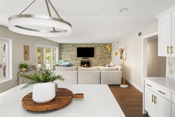 342 S Silverbrook Dr., Anaheim Hills, California 92807
