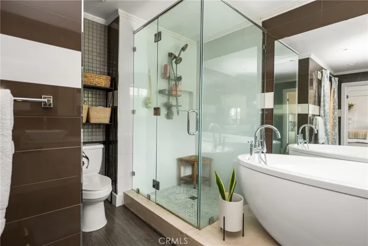 342 S Silverbrook Dr., Anaheim Hills, California 92807
