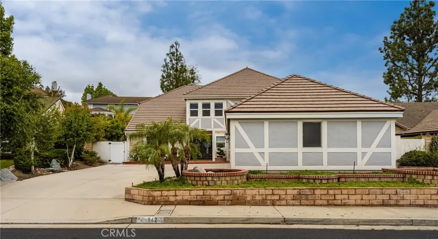 342 S Silverbrook Dr., Anaheim Hills, California 92807