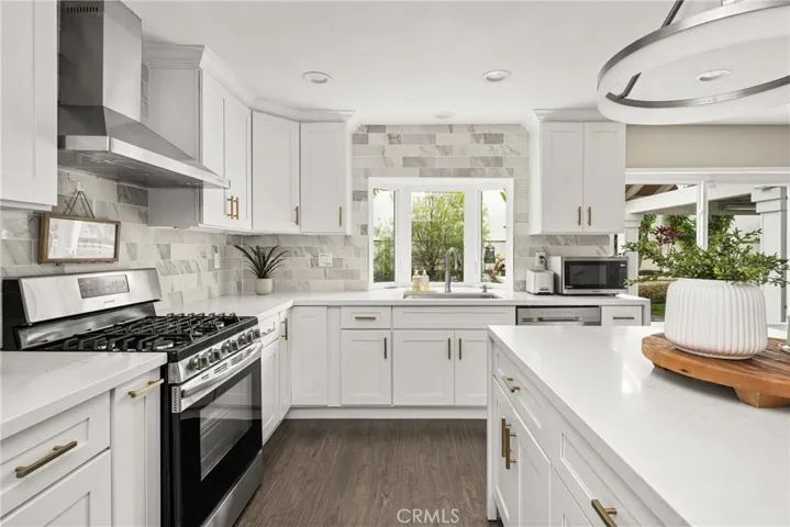 342 S Silverbrook Dr., Anaheim Hills, California 92807