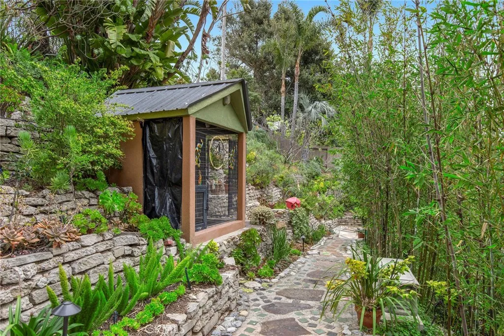 9885 Deerhaven Drive, North Tustin, California 92705 home-pic-33