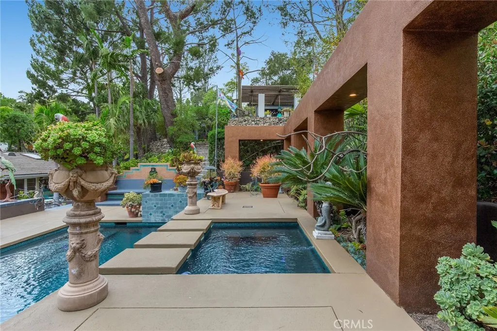 9885 Deerhaven Drive, North Tustin, California 92705 home-pic-24