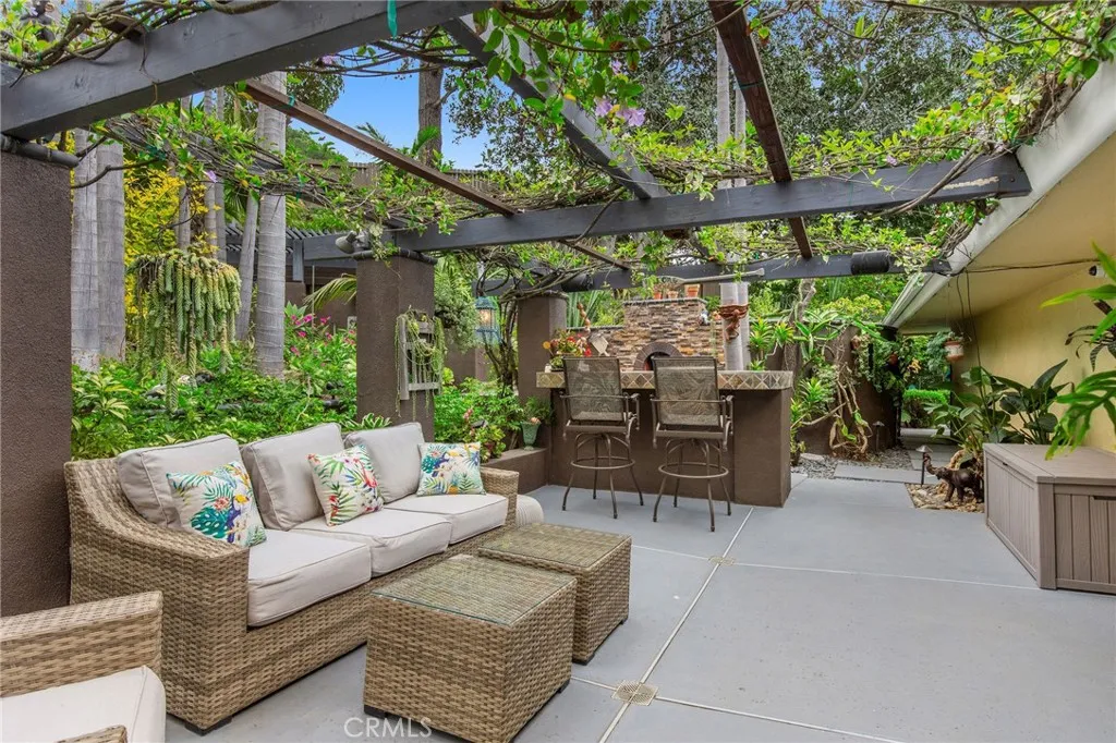 9885 Deerhaven Drive, North Tustin, California 92705 home-pic-20