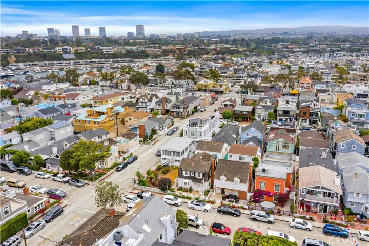 224 1/2 Amethyst Avenue, Newport Beach, California 92662