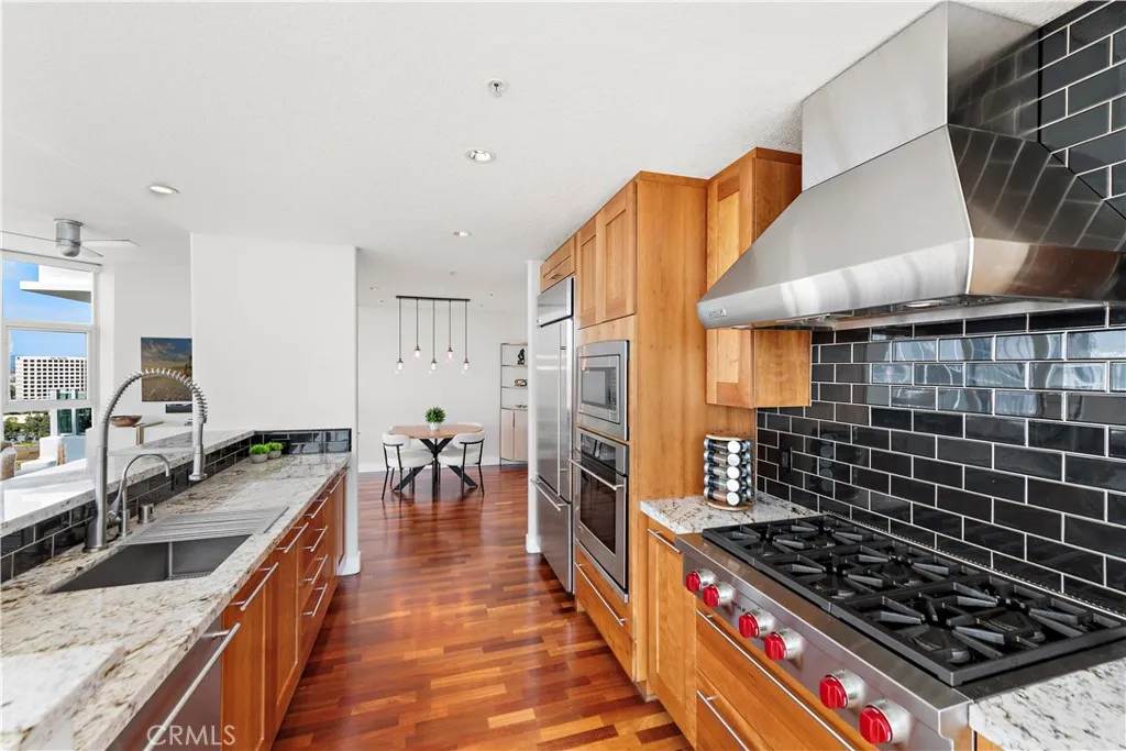 3141 Michelson Drive 1607, Irvine, California 92612 home-pic-6