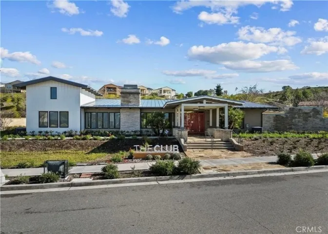27488 Ginger Court, Saugus, California 91350