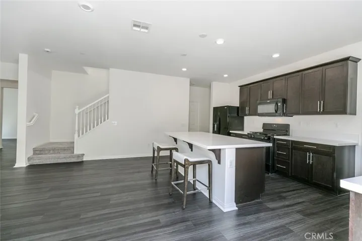 27488 Ginger Court, Saugus, California 91350